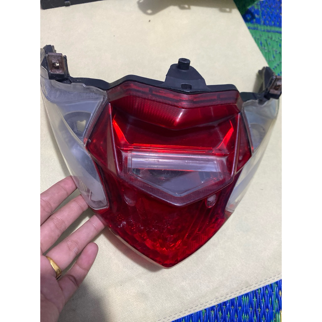 stoplamp Lampu Belakang  Honda Beat FI Original Second copotan motor