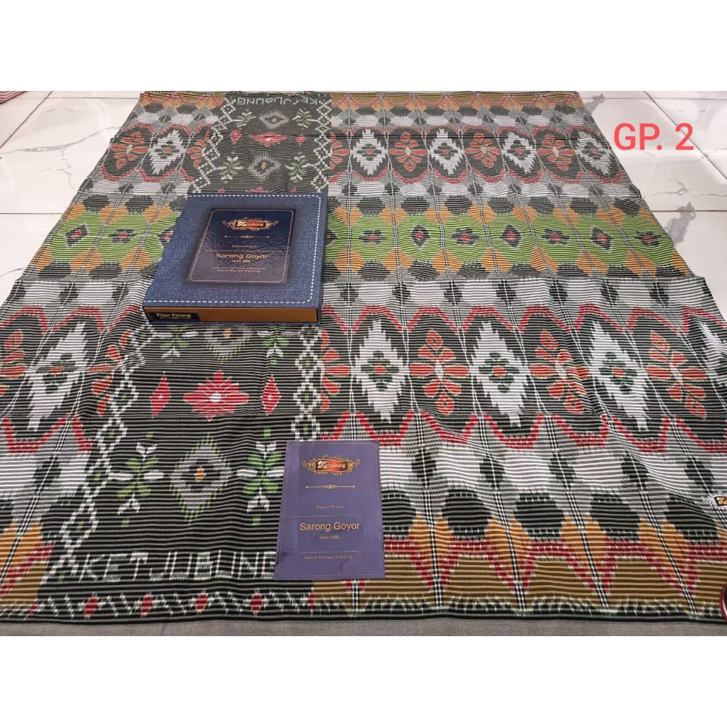 *Ketjubung Goyor**Fiber Pelangi**Nabatex/ Jahit tengah**Red/ Gold*