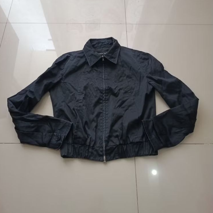 Bomber Jacket Hitam Patrizia Pepe Size 42