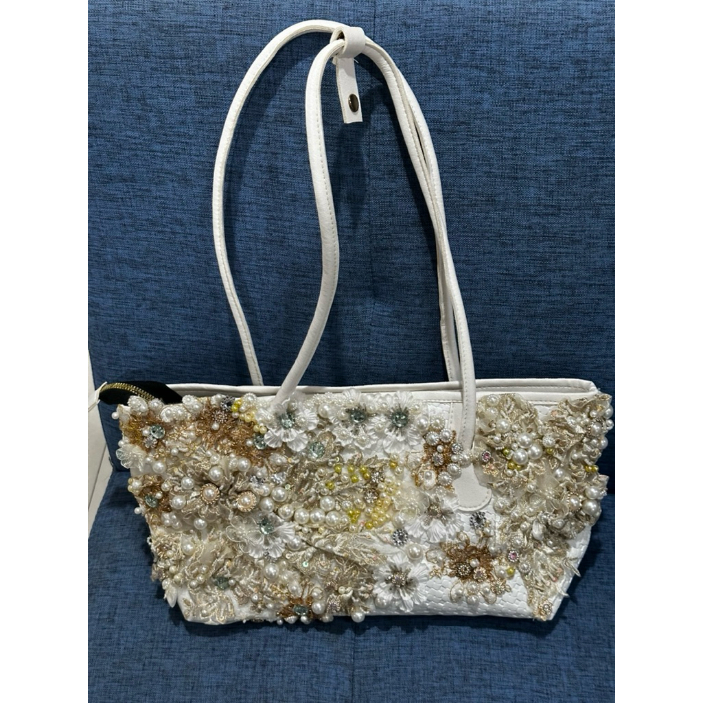 [NBU] Beaded Bag Off White