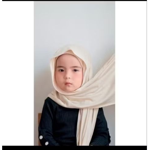 Pashmina inner meleyot anak (preloved)