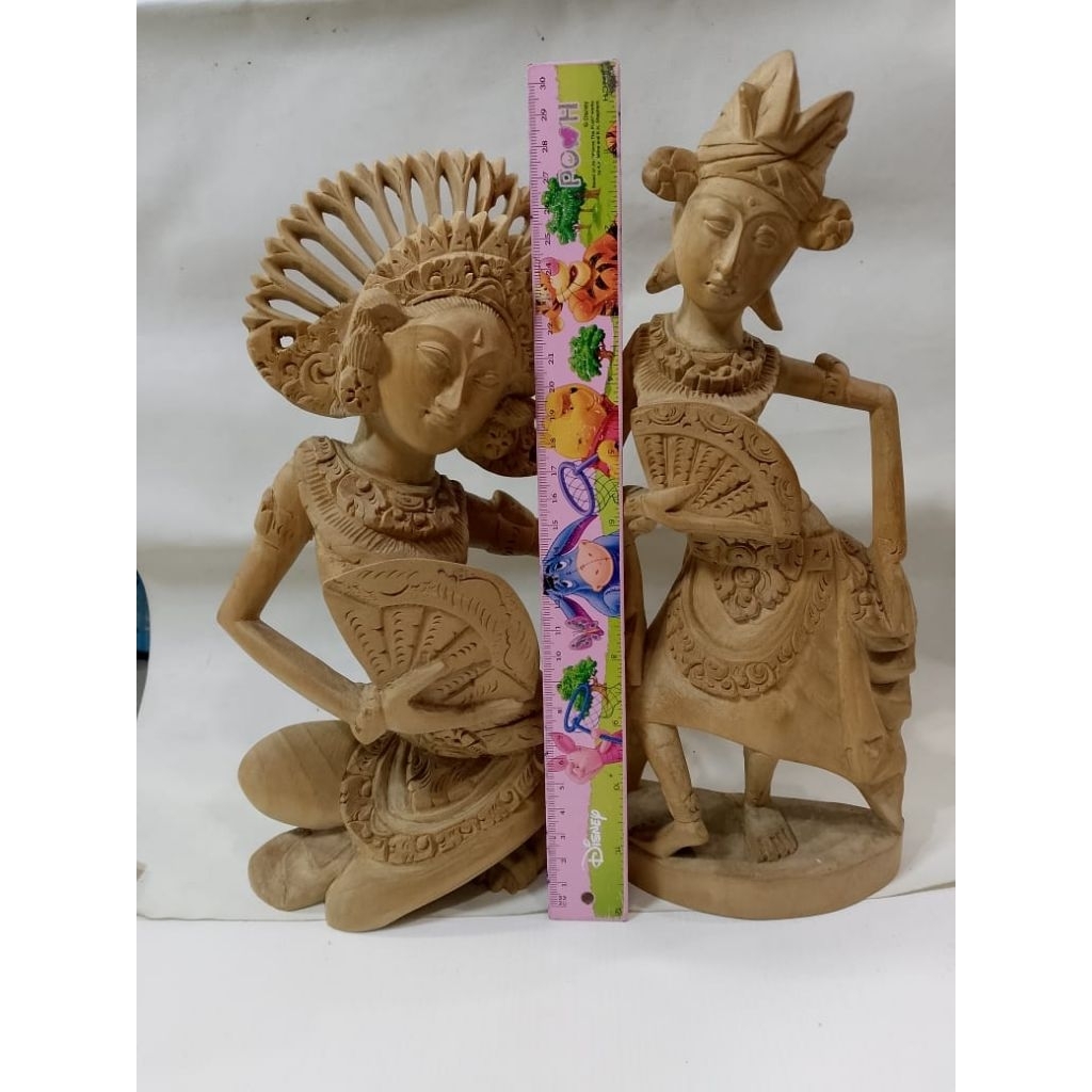 Patung kayu cendana jawa | laki-laki penari bali