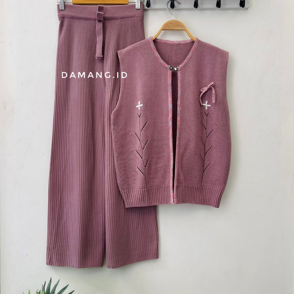 Oneset Moon Vest Rompi Rajut Kancing Motif Pita Lucu Setelan Celana Kulot Premium Wanita Kekinian