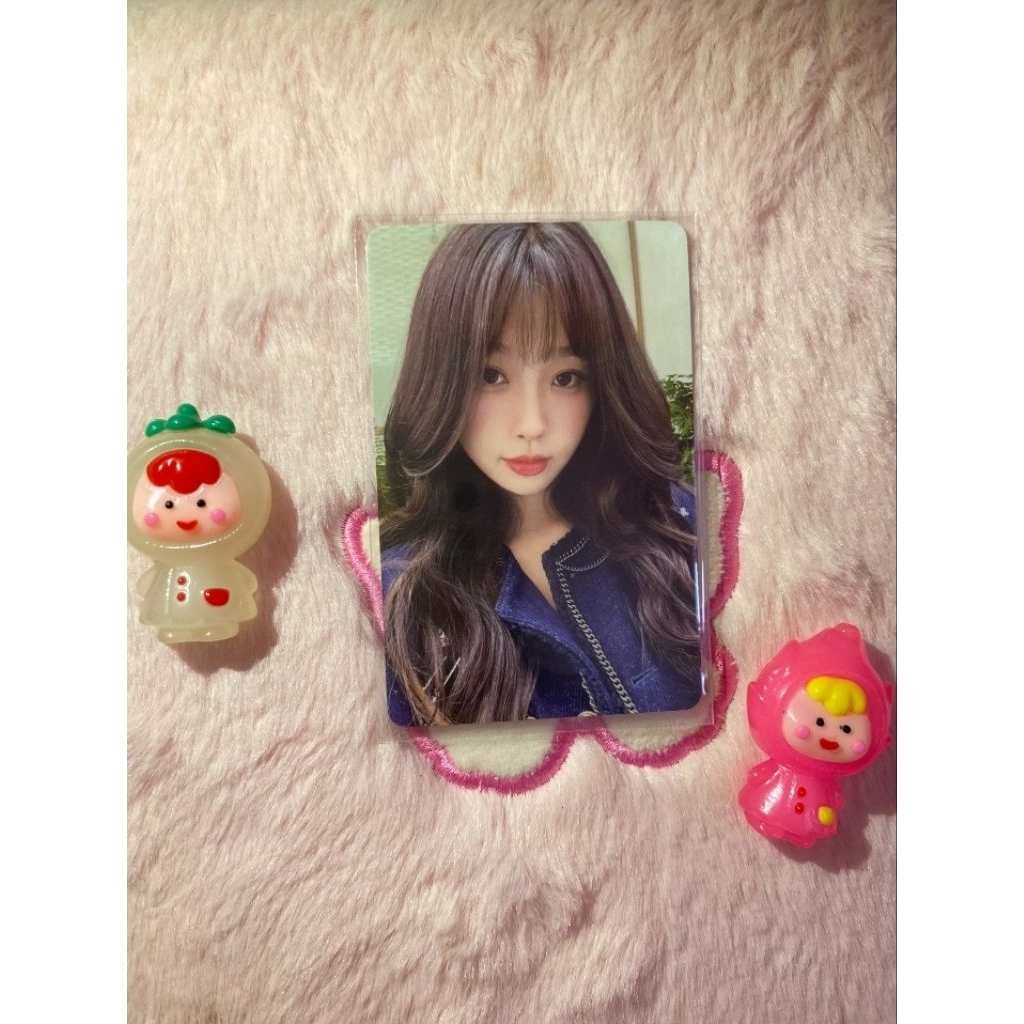 (Ready) Photocard Esther yu official