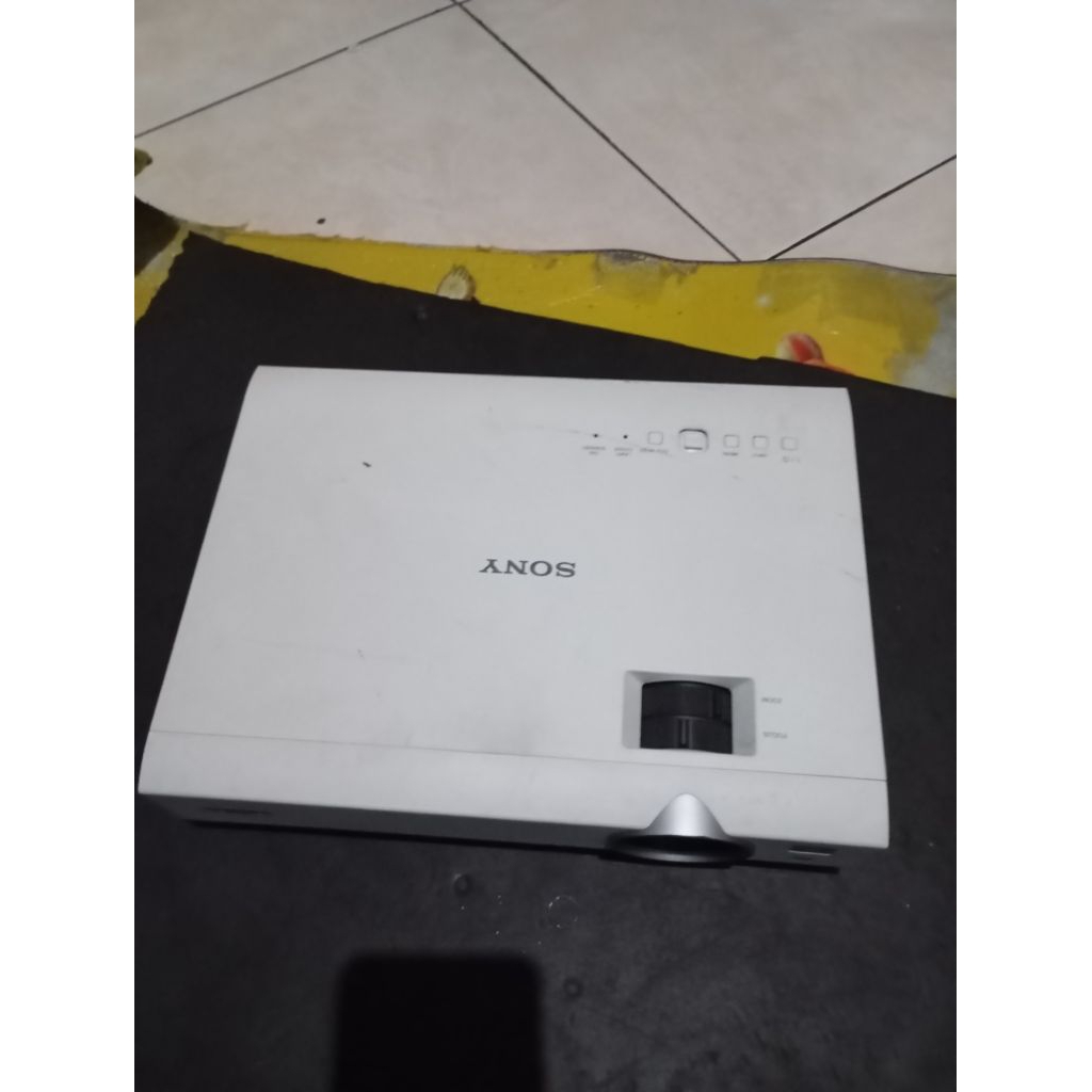 proyektor sony vpl-dx 140 hdmi segel ada minus