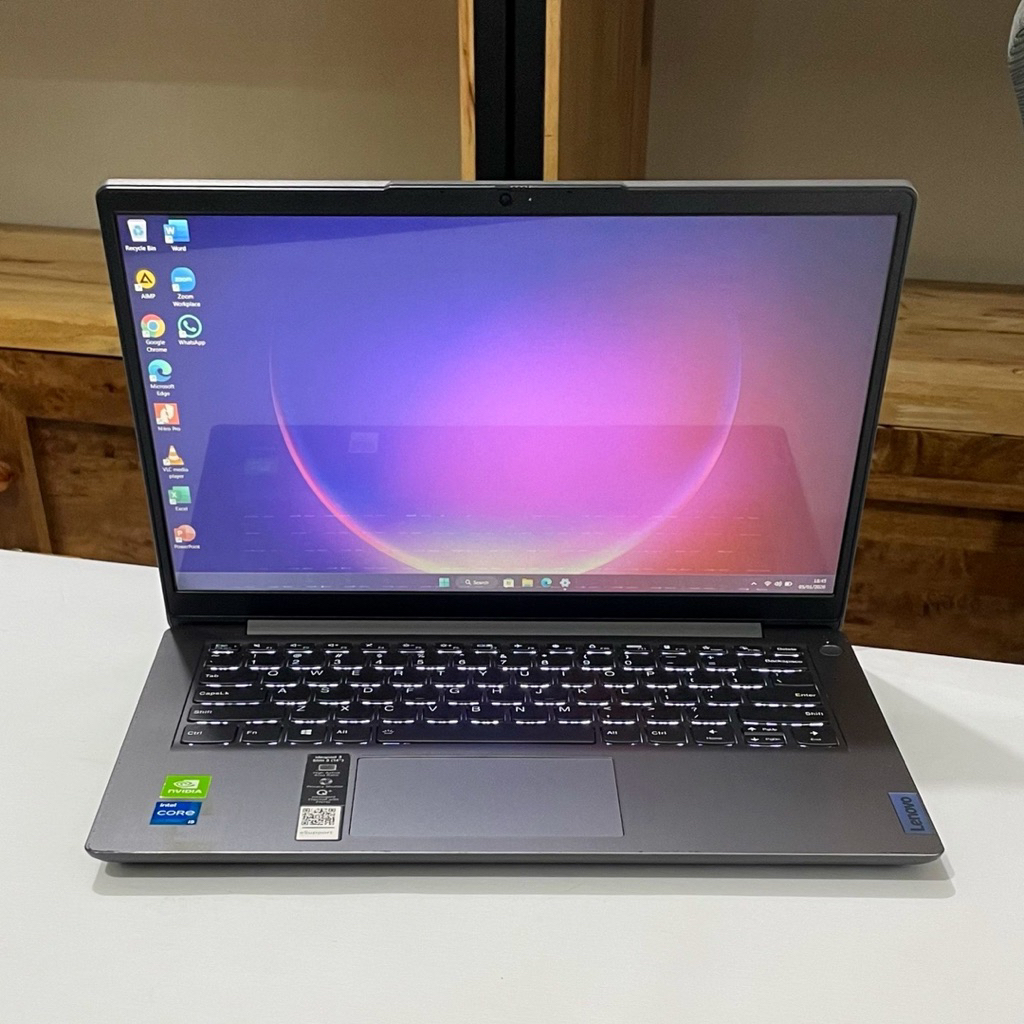 Lenovo Ideapad Slim 3  Intel Core i5 gen 11 RAM 8 GB SSD 512 GB Dual VGA Nvidia MX350 Layar FHD Keyb