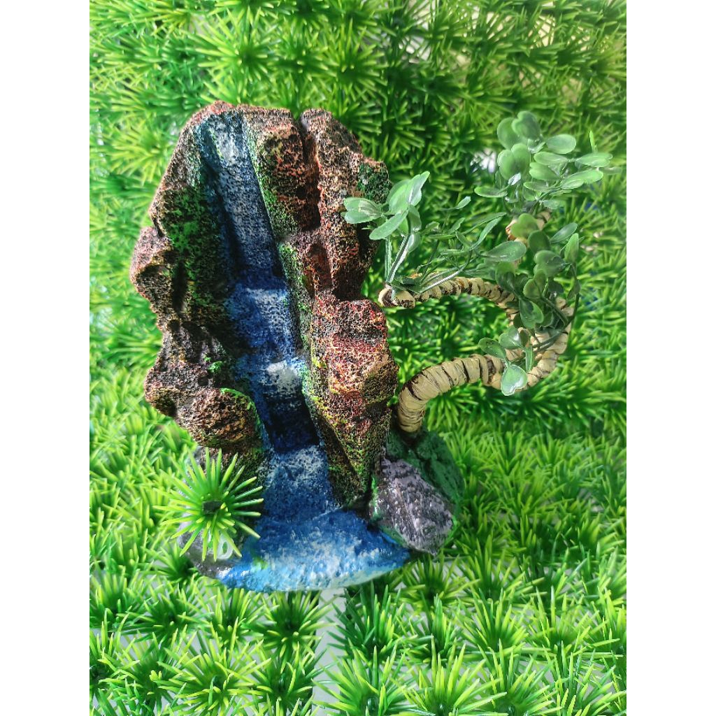 air terjun minimalis hiasan aquarium keren