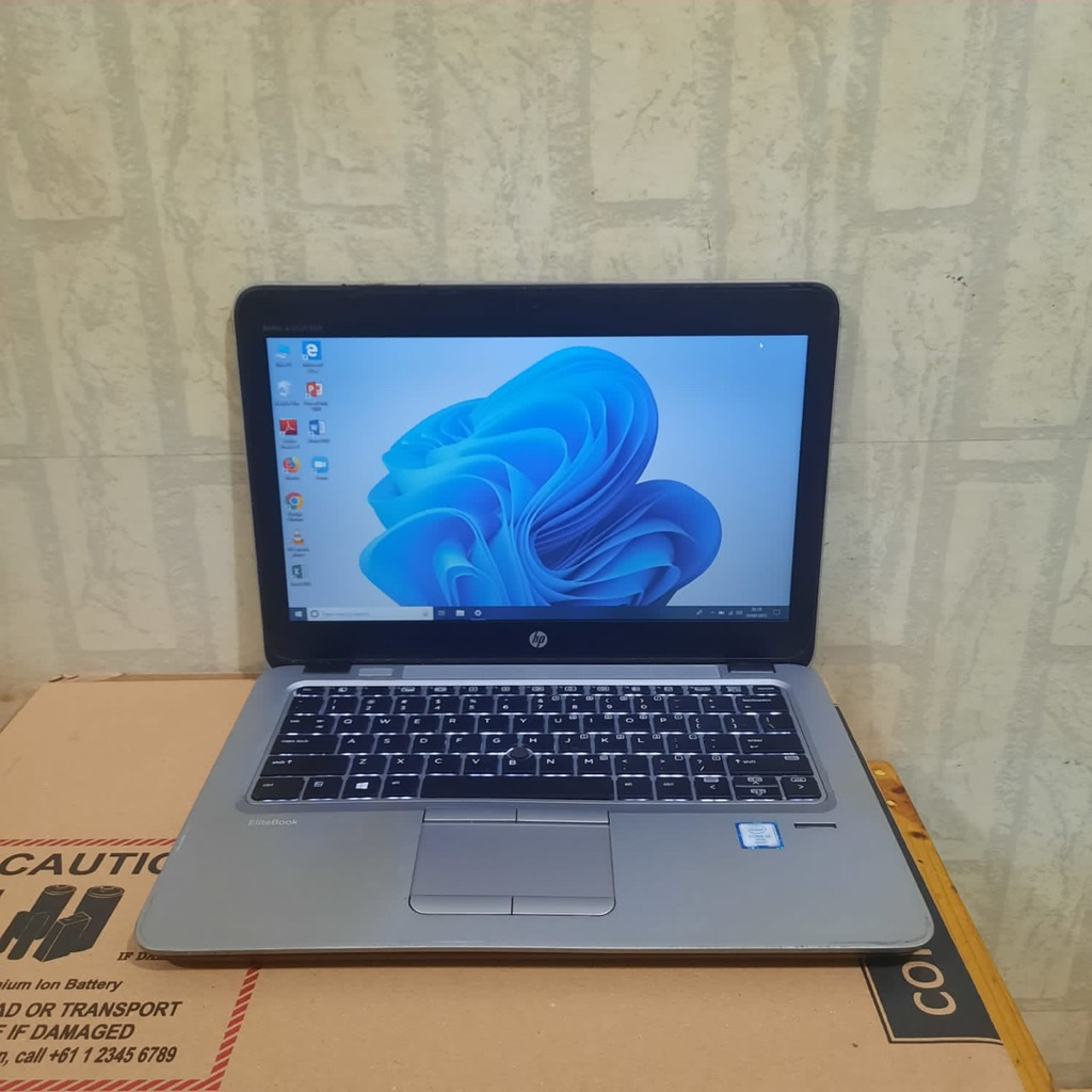 Laptop Second Laptop Hp Elitbook 820 G3, Core i5-6300U, Gen 6th, Hd Graphics 520, Ram 8Gb / 256Gb, #