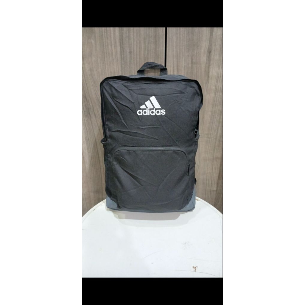 Tas ransel brand second. Tas ransel brand preloved. Ransel kerja second. Ransel kerja preloved. Rans