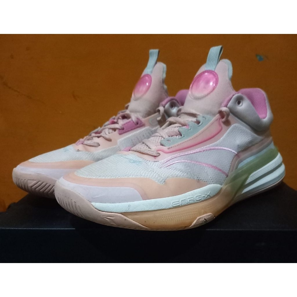 Sepatu Basket 361 Degress low type