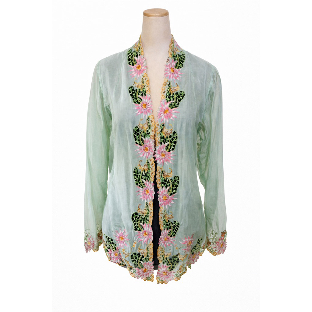 Kebaya Peranakan Antik/Kebaya Antik/Kebaya Lawas/Kebaya Encim Antik/Kebaya Encim Lawas/Kebaya Encim 