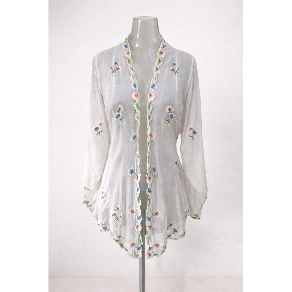 Kebaya Peranakan Antik/Kebaya Antik/Kebaya Lawas/Kebaya Encim Antik/Kebaya Encim Lawas/Kebaya Encim 