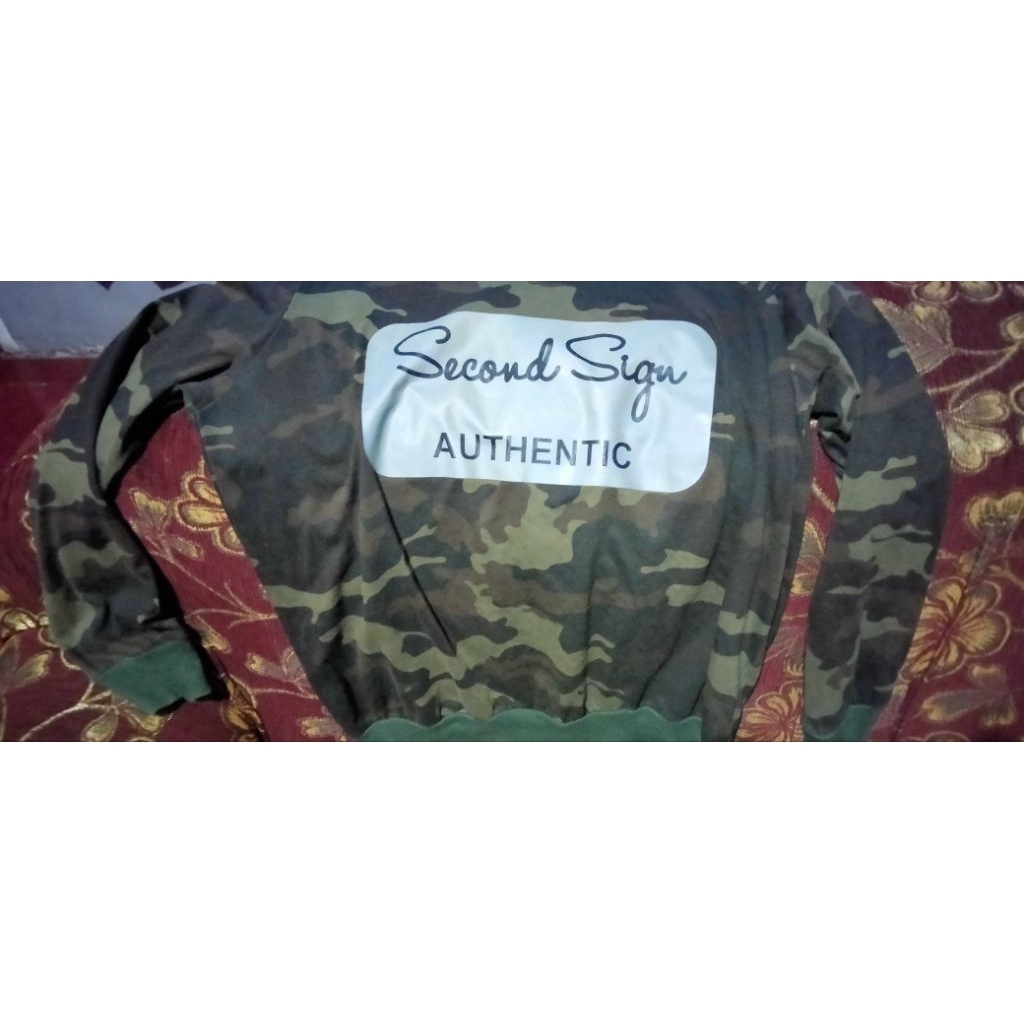 kaos blouese sweater SECOND SIGN