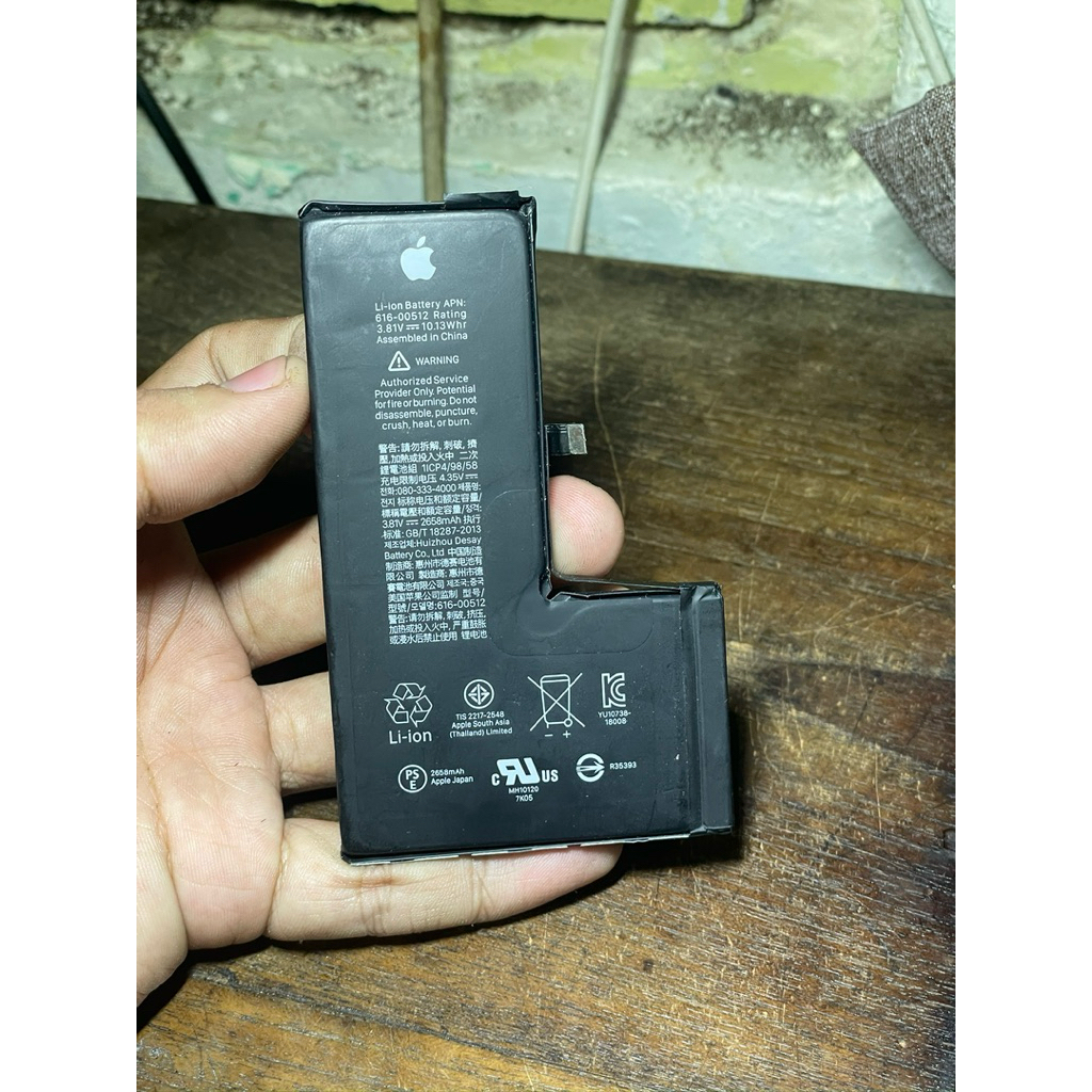 Baterai iPhone XS, Gambling