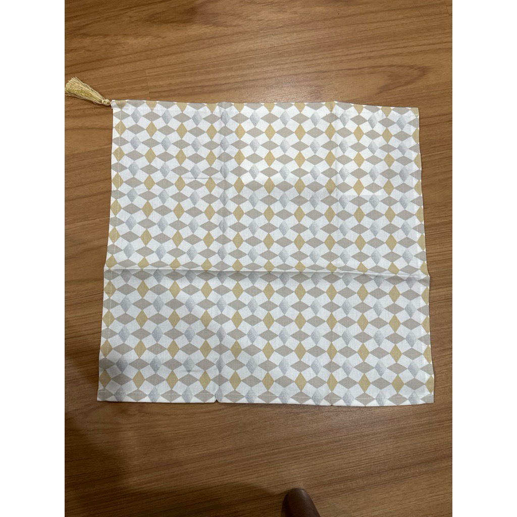 IKEA placemat cantik tatakan meja makan impor