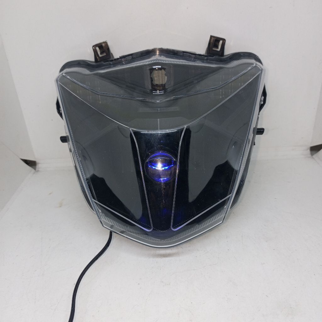 CUSTOM REFLEKTOR LAMPU DEPAN BEAT ESP PLUS LAMPU H4