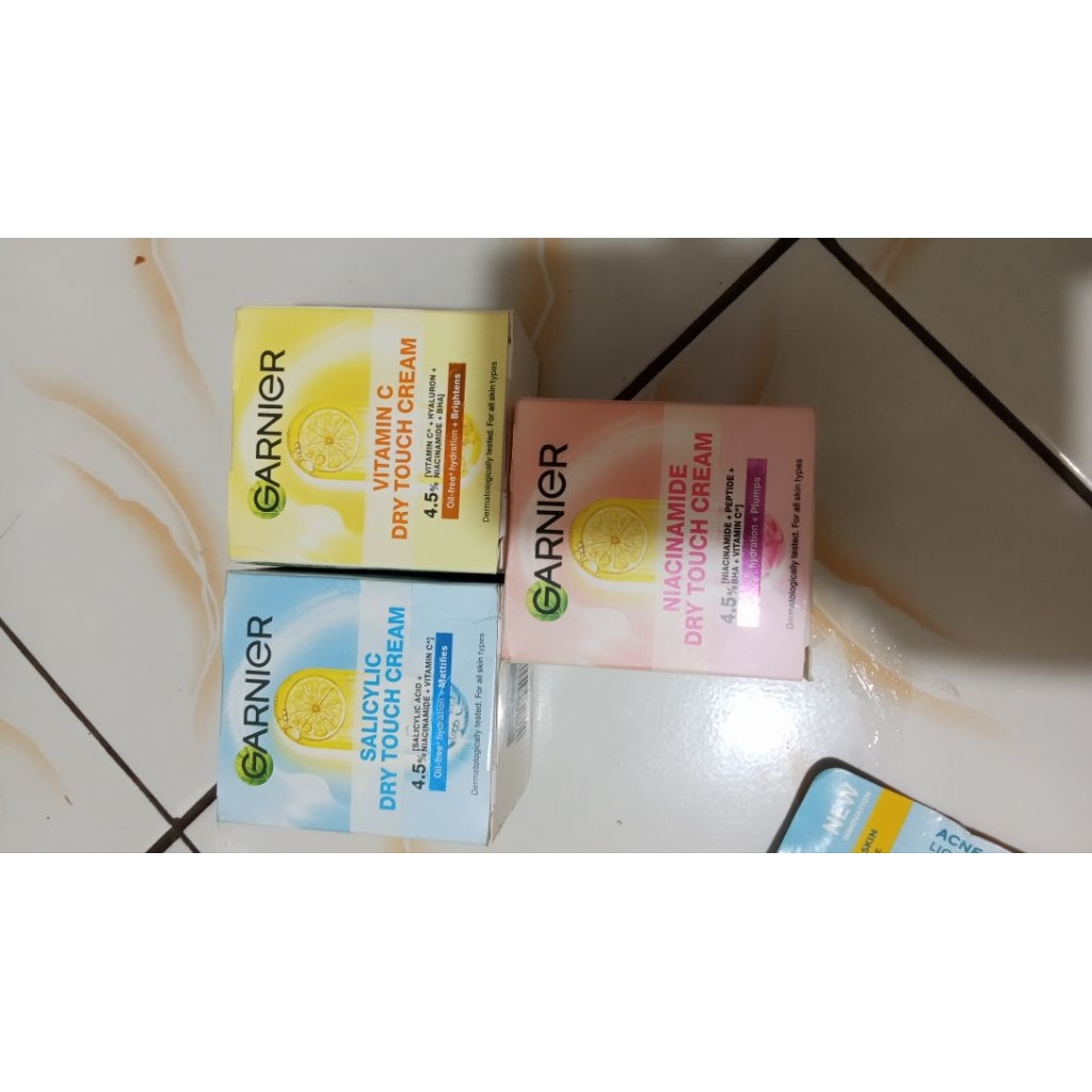 moisturizer garnier baru