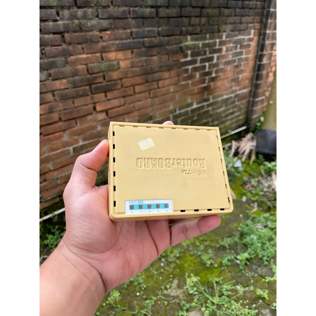 Mikrotik RB750GR2 Gigabit