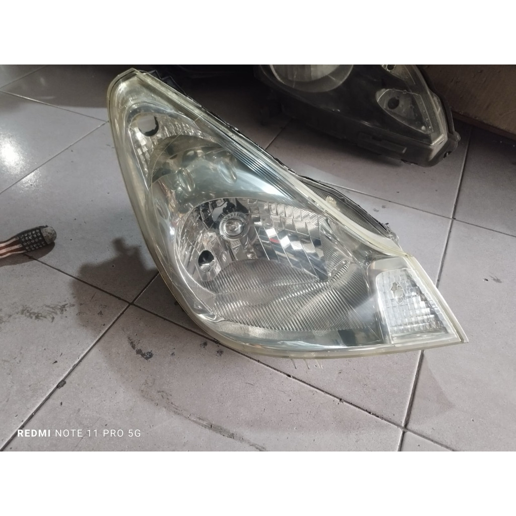 headlamp karimun new estilo 2010 original