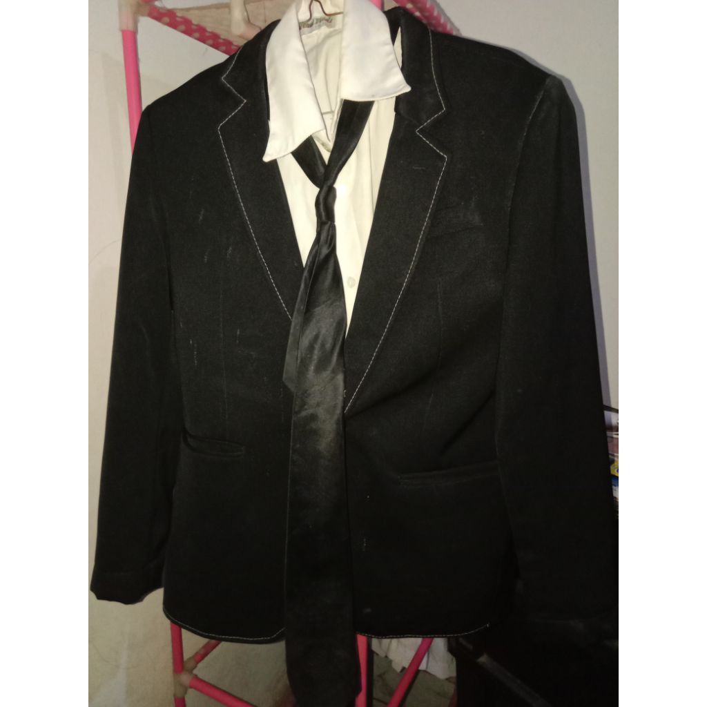 jas blazer pria size M bekas