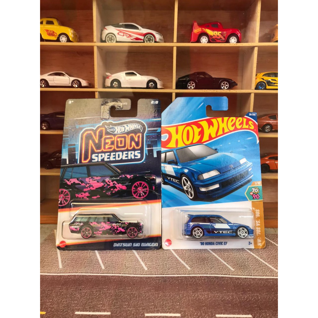 Hot Wheels Neon Speeders Datsun 510 Wagon & Hot Wheels 90 Honda Civic EF