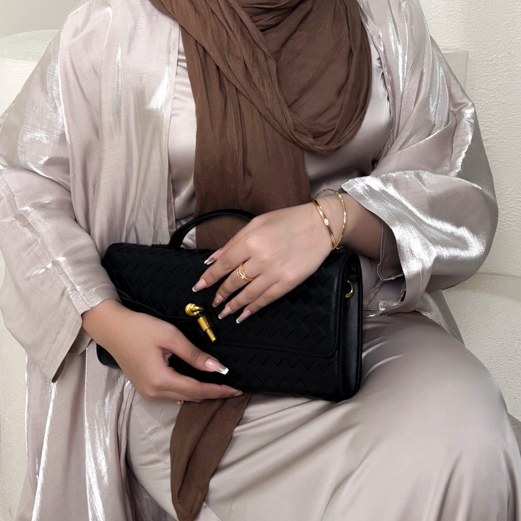 CRYSTAL ABAYA SET-  Abaya One Set, Setelah Abaya, Abaya Inner Dress Dan Outer, Abaya Premium, Setela