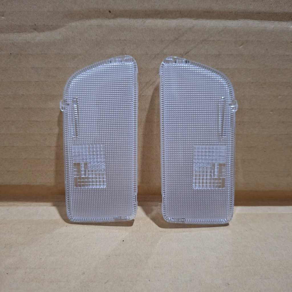 Mika Kaca Lampu Plafon Cabin Toyota Innova reborn G Original