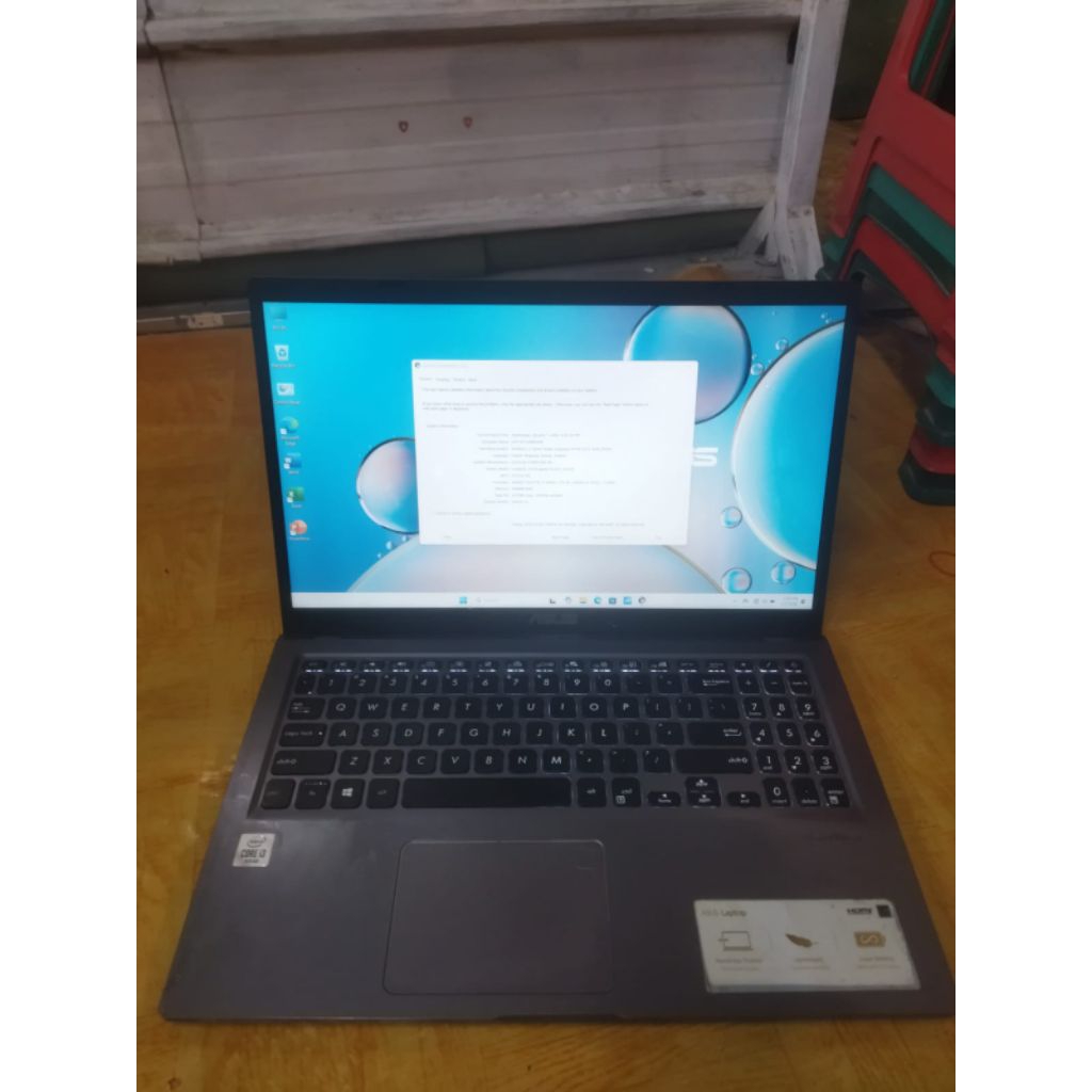 Asus VivoBook A516J greyIntel Core i3-1005G1R