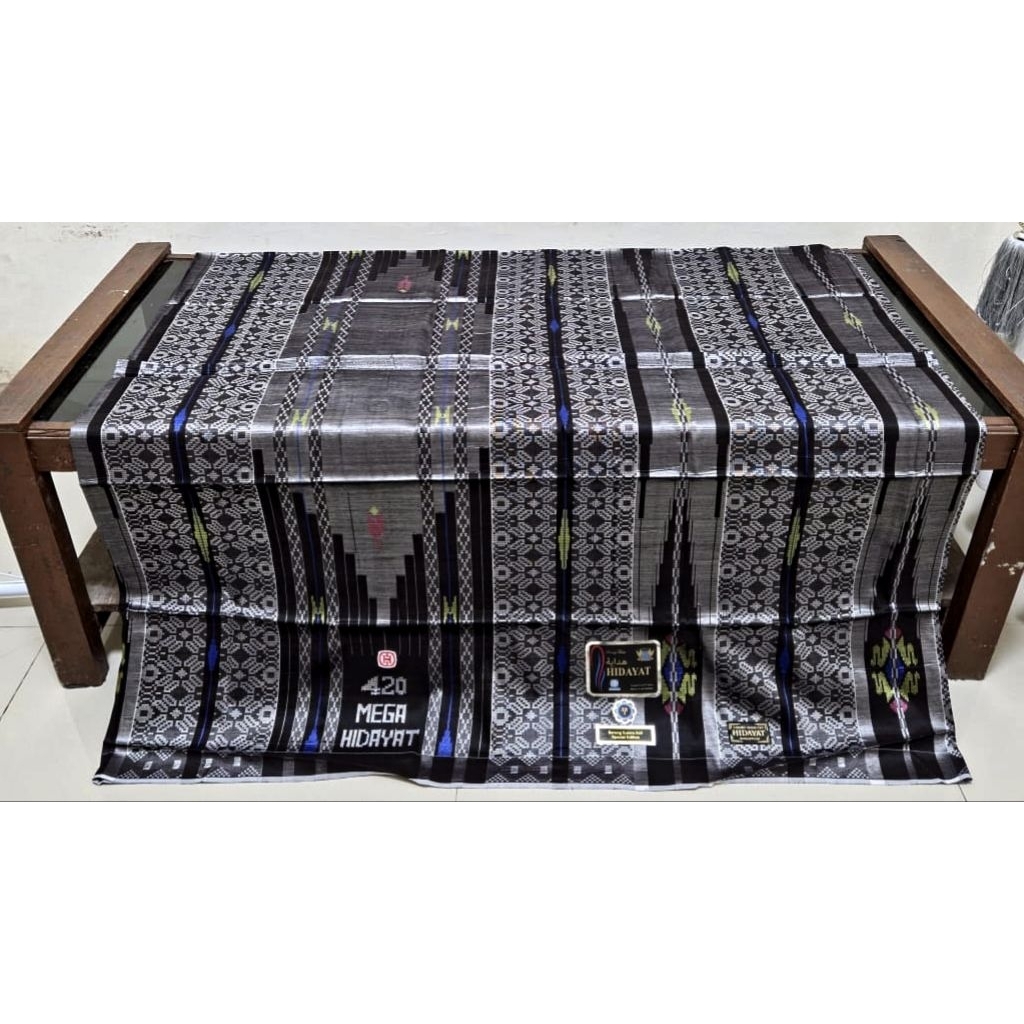SARUNG MEGA HIDAYAT 420 FULL SUTERA EXLUSIVE KWALITAS DI ATAS TAMER KAMIER