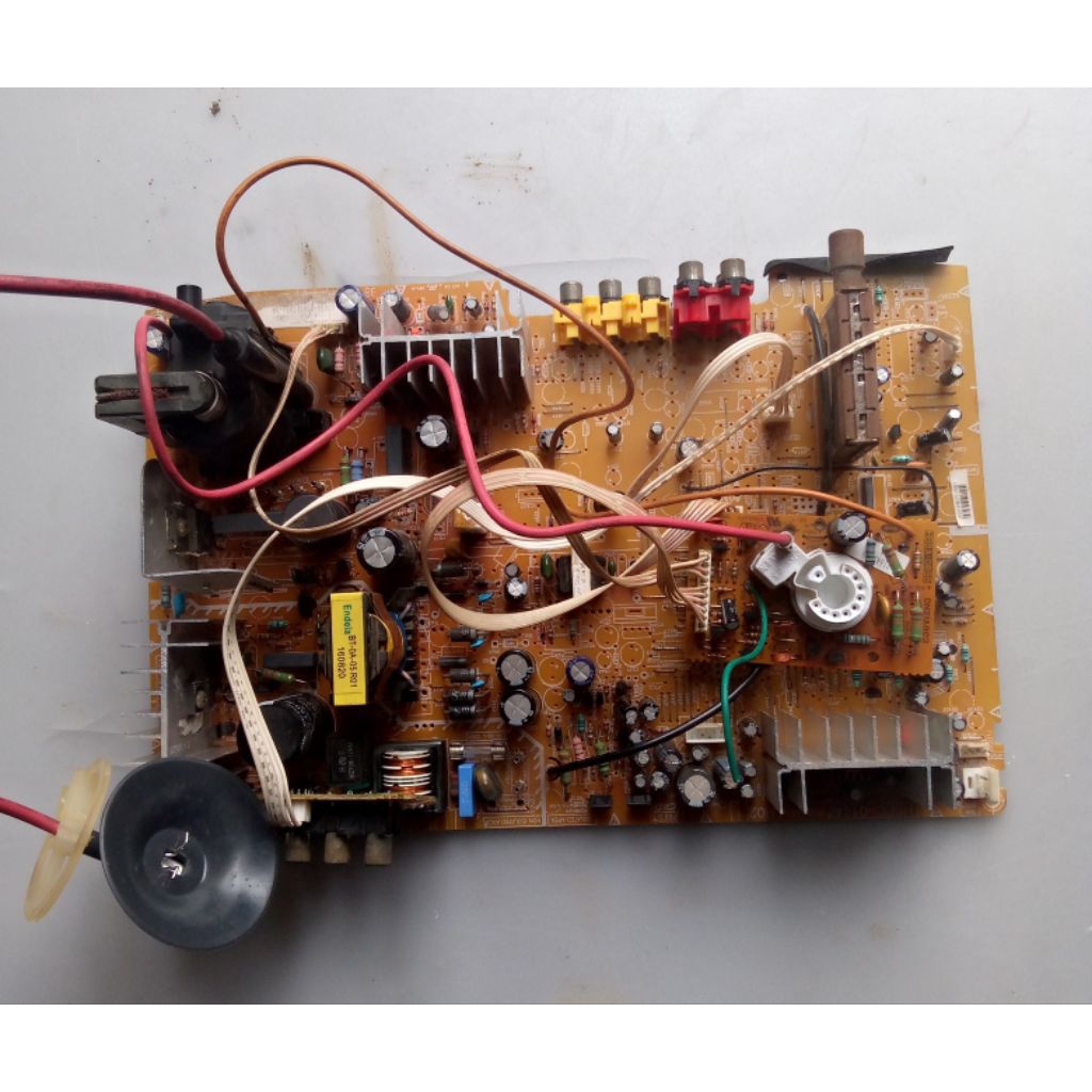 mesin tv Polytron 21inch slim,komponen lengkap,cabutan blum uji test,gambling