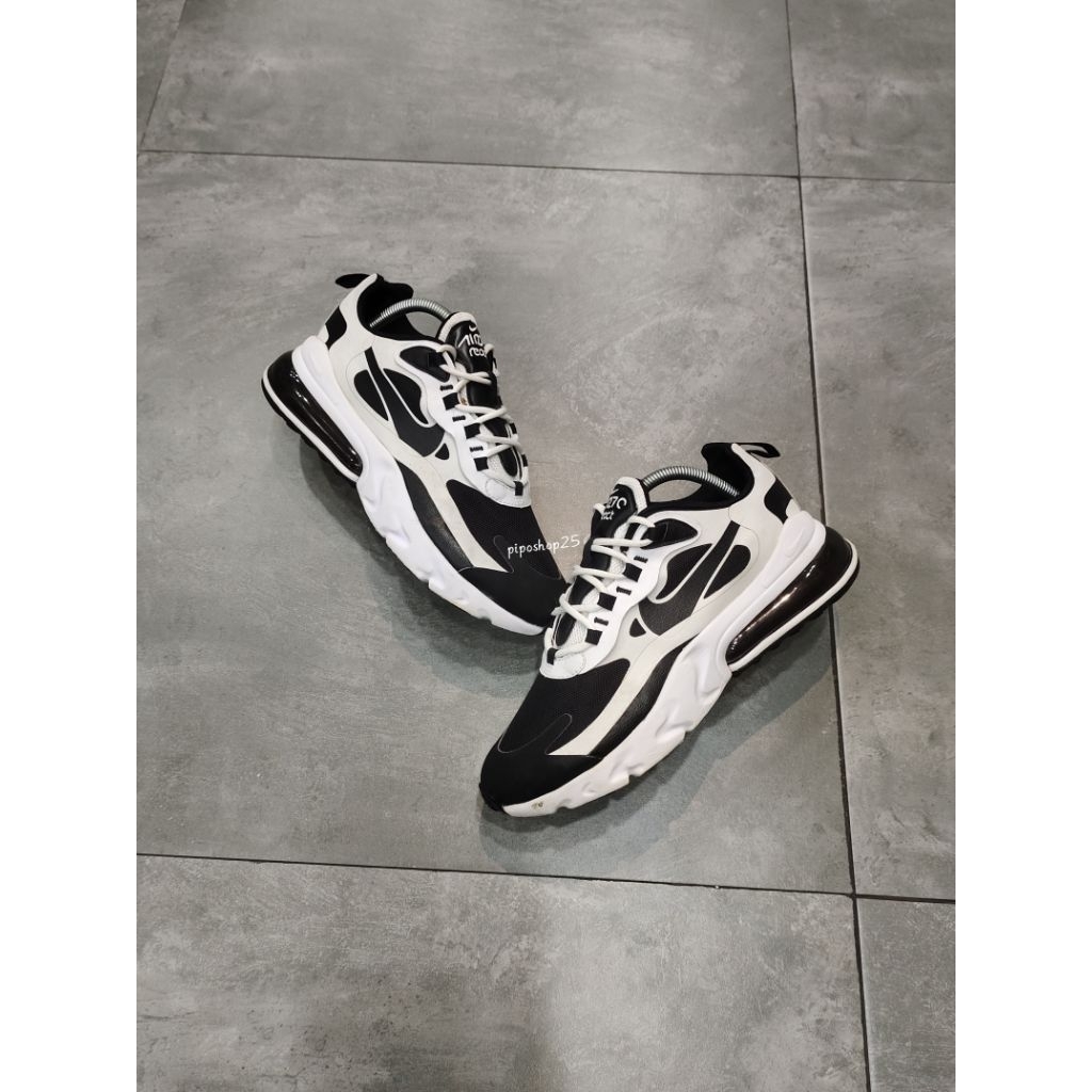 Nike Air Max 270 React White Summit Black. size 41 insol 26