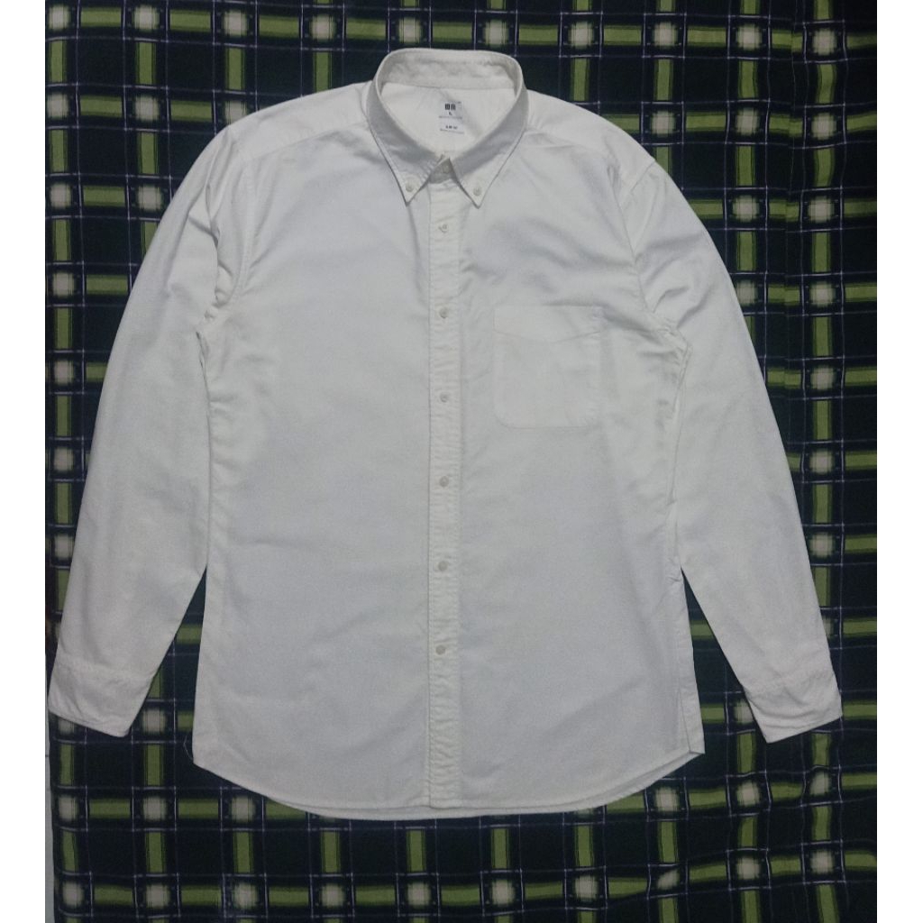 Kemeja Putih Polos Uniqlo SZ XL