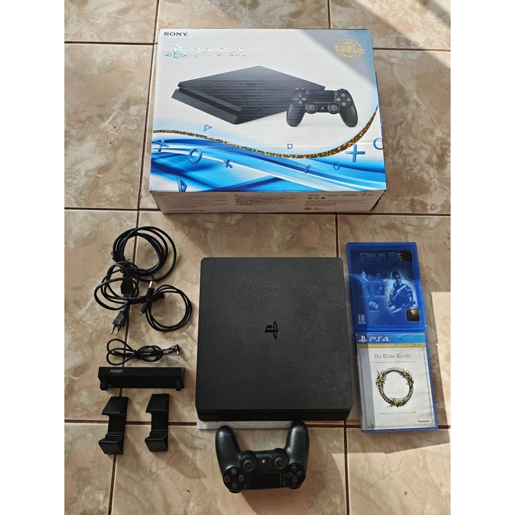 ps4 slim original/ofw