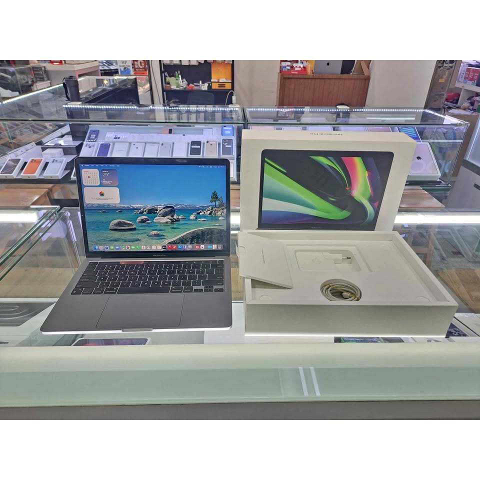 Second Macbook Pro M1 13" Inch 8/512GB SSD Space Gray Ex IBOX Mulus Fullset Original