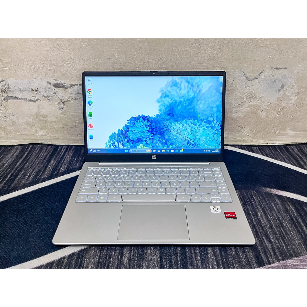 Laptop Hp 14s-DK1524AU Athlon Silver 7210U | Ram 8GB DDR5 Ssd 512GB VGA 2GB Bergaransi