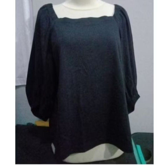 blouse UNIQLO hitam pekat lengan balon like new