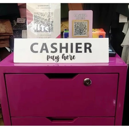 Papan Meja Kasir Akrilik / Cashier Acrylic Table Sign