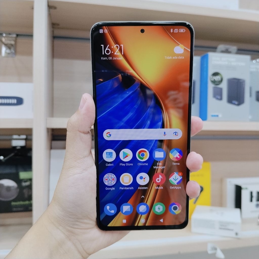 POCO F4 8/256 MINUS POCO F 4 8/256 MINUS POCO F4 8/256 MINUS SECOND BEKAS GARANSI RESMI