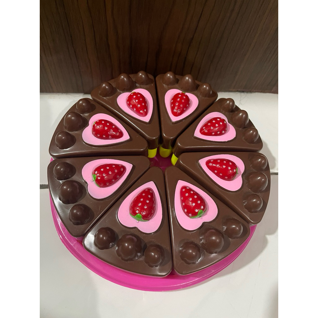 Mainan slice cake preloved kue potong mainan masakan