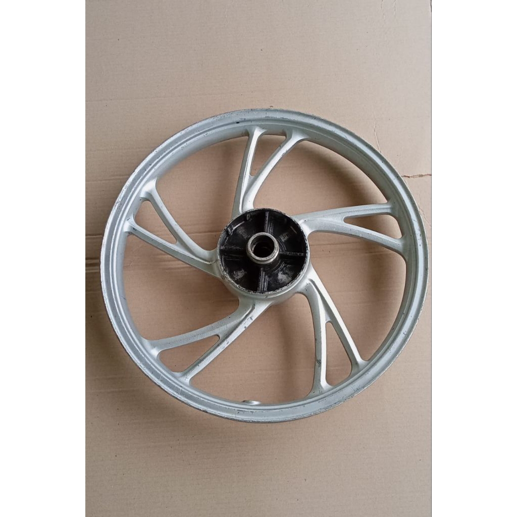 velg belakang saja Suzuki Axelo pnp Satria Fu second original