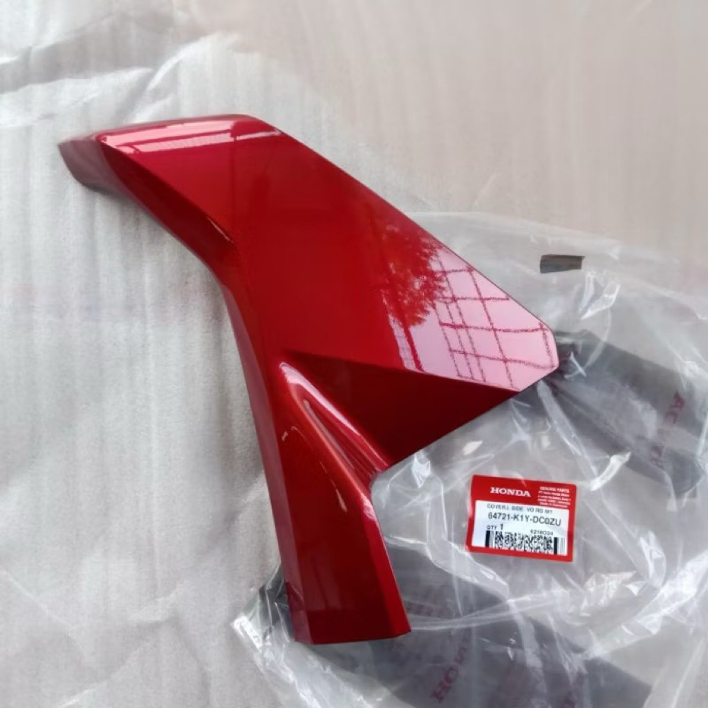 Cover Depan Samping Kiri Merah Maroon / Glossy Honda PCX 160 K1ZV 64721K1YDC0ZU