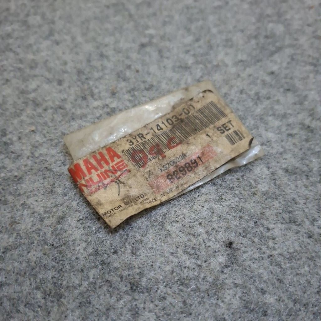 Baut Setelan Stelan Gas Angin Langsam Karburator Karbu 3YR Yamaha F1 FORCE 1 FIZR FIZ R ALFA Asli Or