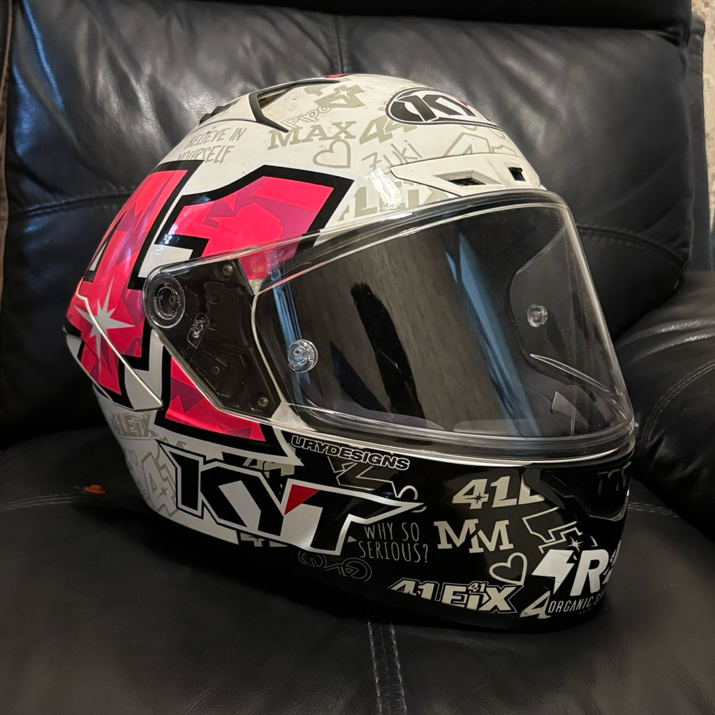 KYT NZ RACE ESPARGARO 2021