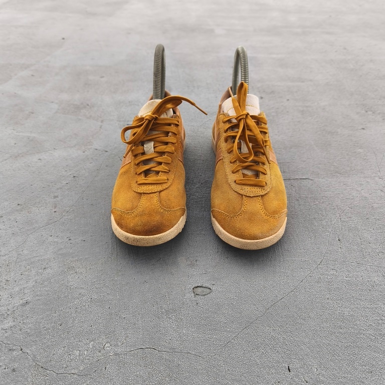 Sepatu Shoes Sepatu Sneakers Sepatu Wanita Sepatu Second Sepatu Murah Sepatu Original Sepatu Gola Go