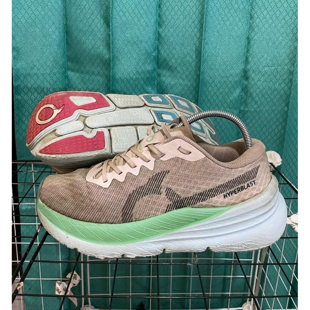 Sepatu Running Ortus Size 42