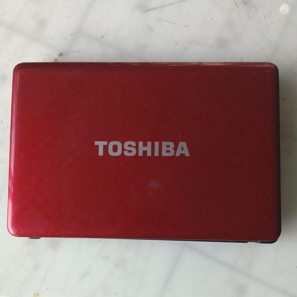 Casing Laptop Toshiba Satelite L735