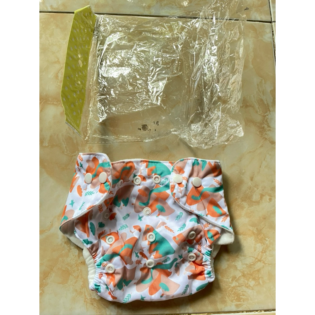Popok clodi bayi