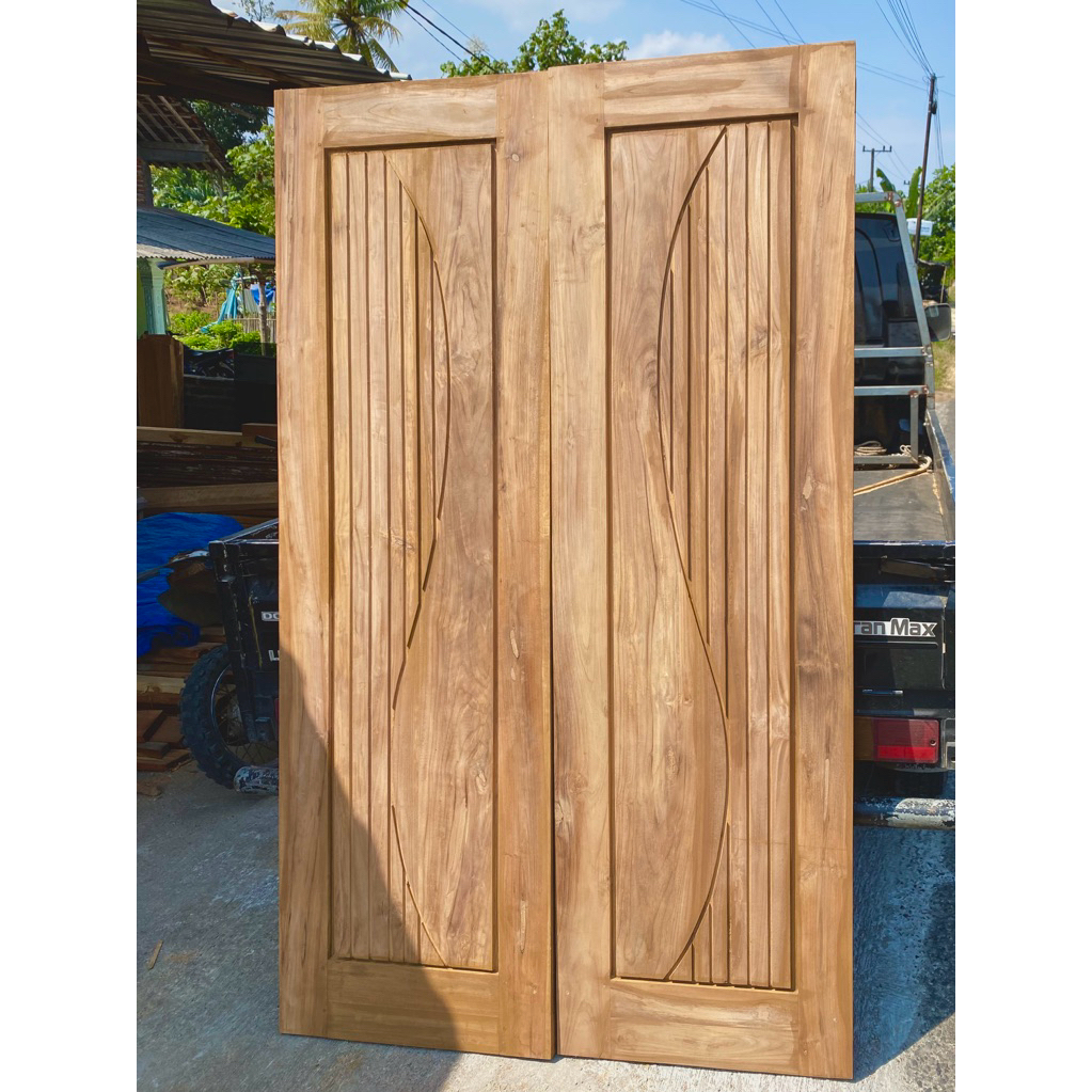 pintu utama kuputarung minimalis