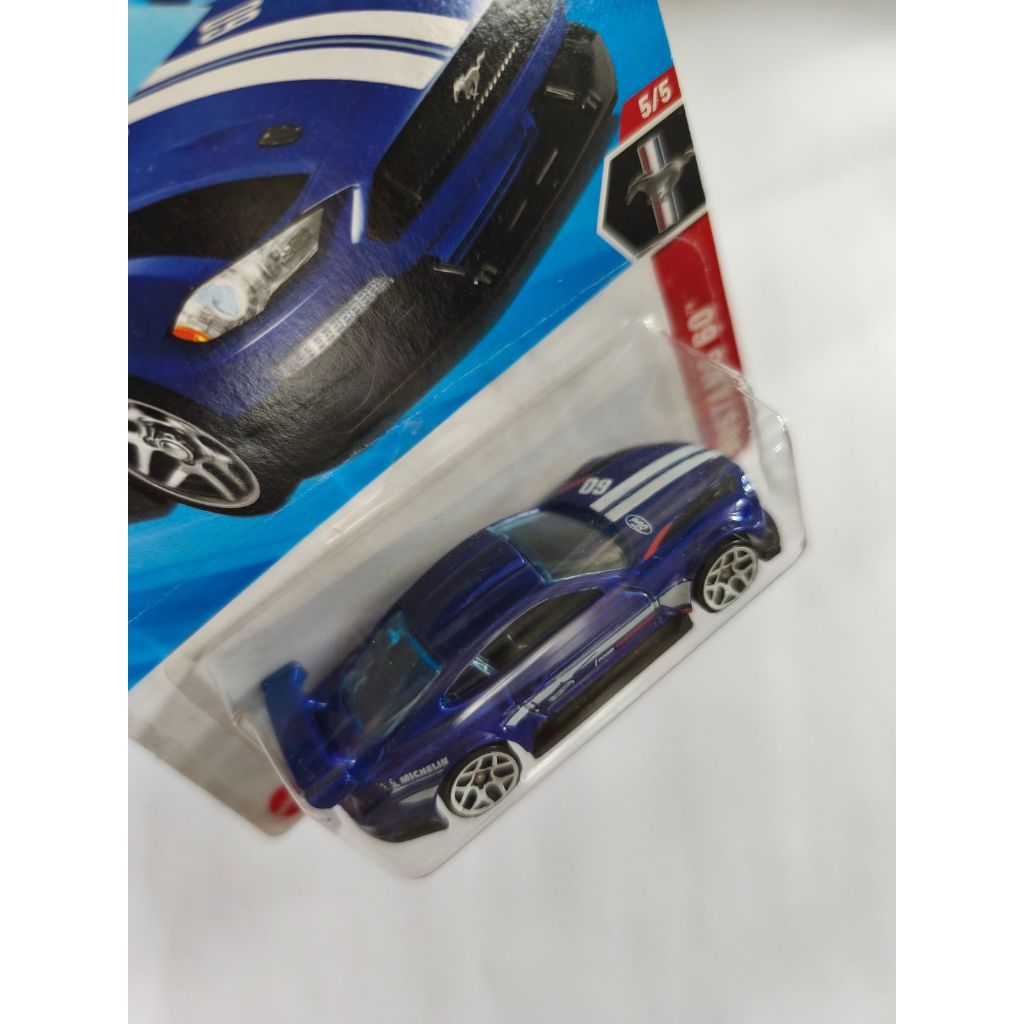 Hot Wheels Regular Mustang 60th Custom 18 Ford Mustang GT Diecast Mobil 1:64 Original