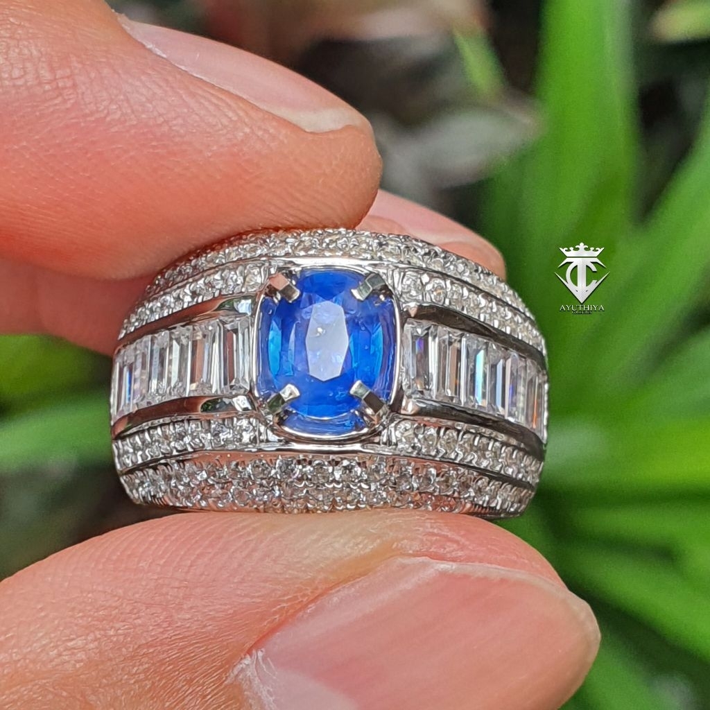 Batu Permata Natural HQ Blue Sapphire SriLanka 1.13 Ct CGL Lab Memo